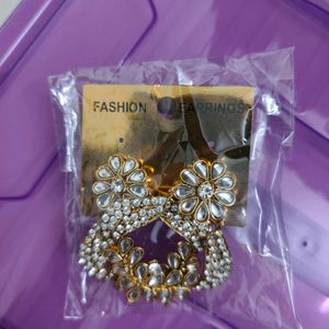 ❤️‍🔥Price Drop❤️‍🔥Pretty American Diamond Jhumka