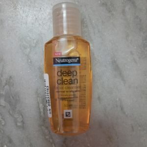 Neutrogena Deep Clean Facial Cleaser....