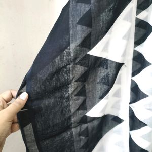 Max Black And White Stole Cum Dupatta