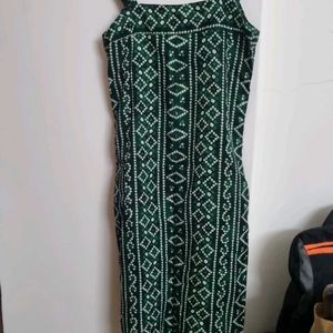 Reselling Bottle Green Bhandhani Kurta