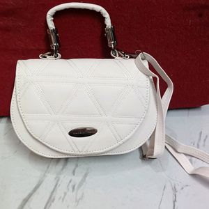 White Leather Iconic Classy Bag Slingbag