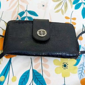 Limited Time Deal Black Clutch