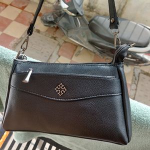 Black Shoulder/Sling Bag