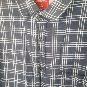 Branded Half Sshirt XL Slim Fit