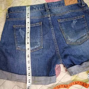 Damage Denim Shorts..