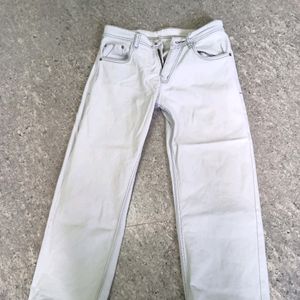 Low Waist Straight Fit Jeans