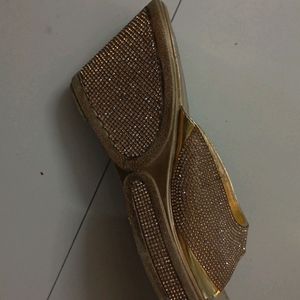 Women Sandals For Weddings