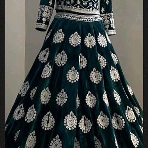 LEHENGA ON SALE READ DESCRIPTION