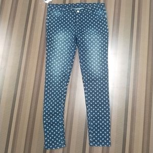 R-06 Size 32 Slim Fit Women Denim Jeans