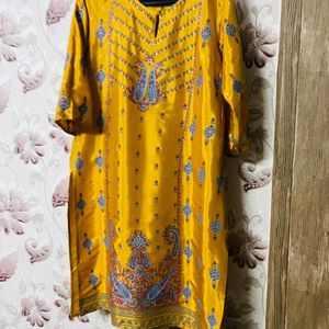 W Ethinic Kurta For Elegance & beautify Look