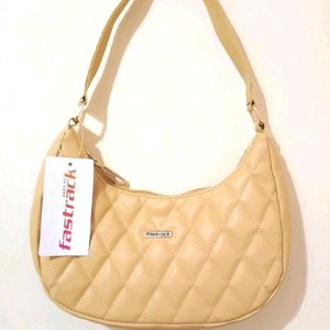 New Fastrack Baguette Bag