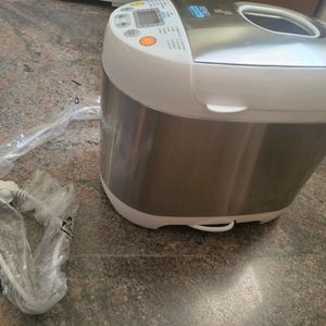 New Kent atta and bread maker