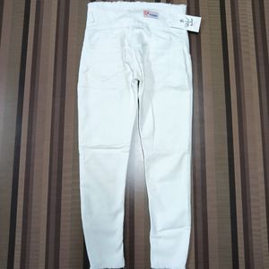 W-52 Size-30 Slim Fit Women Denim Jeans