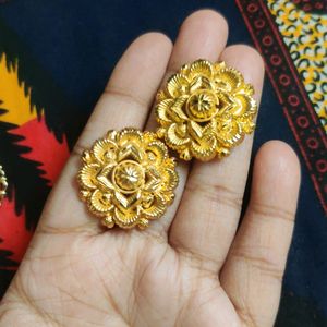 1+1 Golden Earrings New