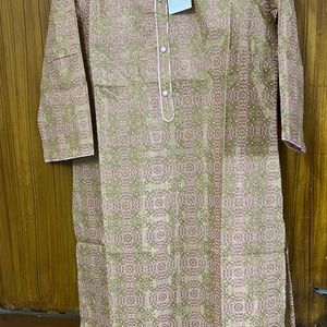 Aurelia Kurti Suit Set With Pant