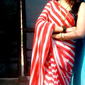 Beautiful Red White Saree ❤️🤍