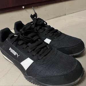 Puma Black Sneakers