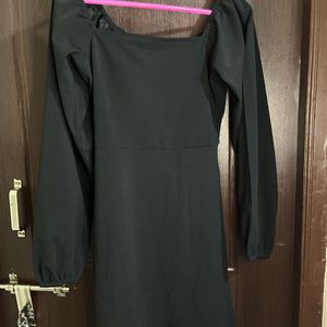 Sassafras Black Sweetheart Neck Dress