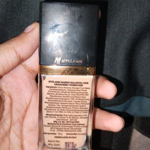 Myglamm Manish Malhotra Skin Awakening Foundation