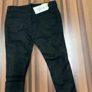 P-28 Size 30 Slim Women Denim Jeans