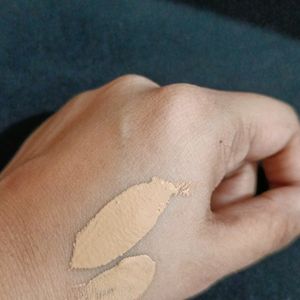 Myglamm Super Serum Foundation With Spf30