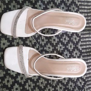 Women hill sandle size=38