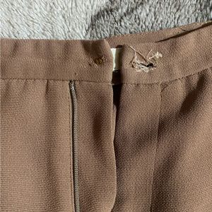 brown pant