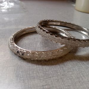 Bangles With White Diamond