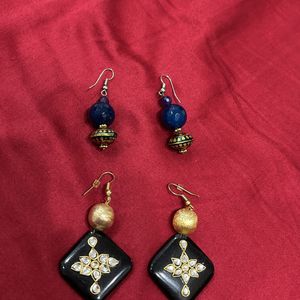 2 Pairs Of Ethnic Earrings