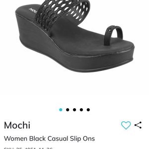 Mochi Black Wedges