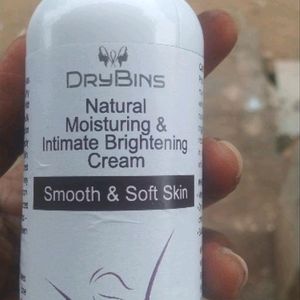 V Whitening And Tightening Lotion For Girls