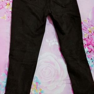 BRANDED HIGH WAIST JEANS