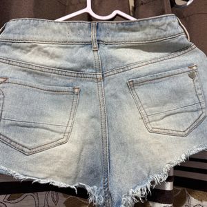 Kendall & Kylie High-Rise Denim Shorts