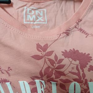 Elegant Dnmx Branded T Shirt