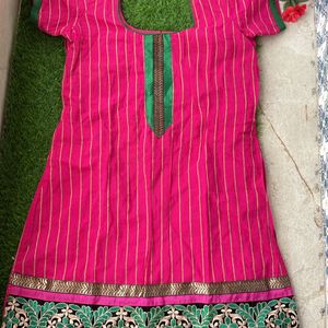 Banarasi Cotton Rs 330 Unused New Kurti