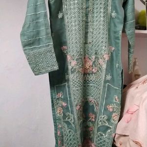 Beautiful Pakistani Dress