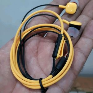 New Realme Super Sound Earphone