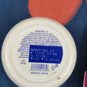 Nivea Cream Ke Sath Elle18 Pink Nail Paint Free