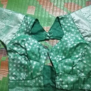 Blouse Pattu Sarees