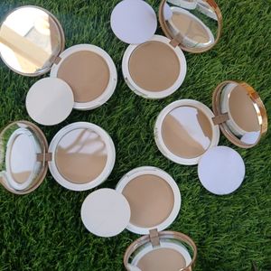 Myglamm Super Serum Compact