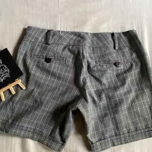 Formal/Party wear shorts