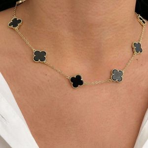 Clover Black Neck Chain