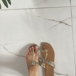 One Toe Flats