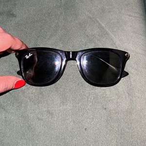 Rayban Black Glass