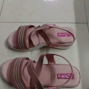 Urgent Sale Ladies Sandal Size 40 UK 7