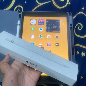 Apple iPad 8th Generation With Original Pencil