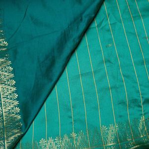 Beautiful Dark Green Saree With Thin Border