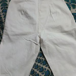 New White Baggy Jeans