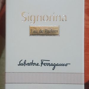 Salvatore Ferragamo Signorina Eau De Perfume