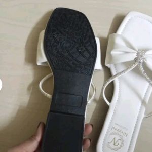 Women's Beautiful Flat